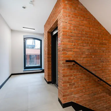 Downtown - Parking & Balcony - By Rentujemy Apartment *