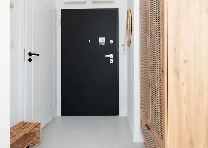 Apartament Downtown - Parking&balcony - By Rentujemy *