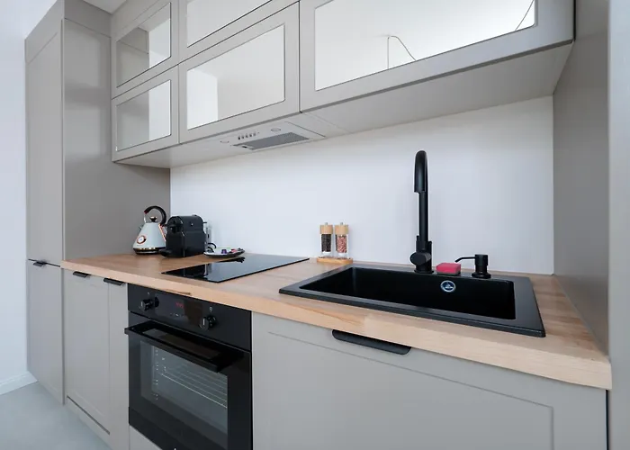 Apartament Downtown - Parking&balcony - By Rentujemy Łódź