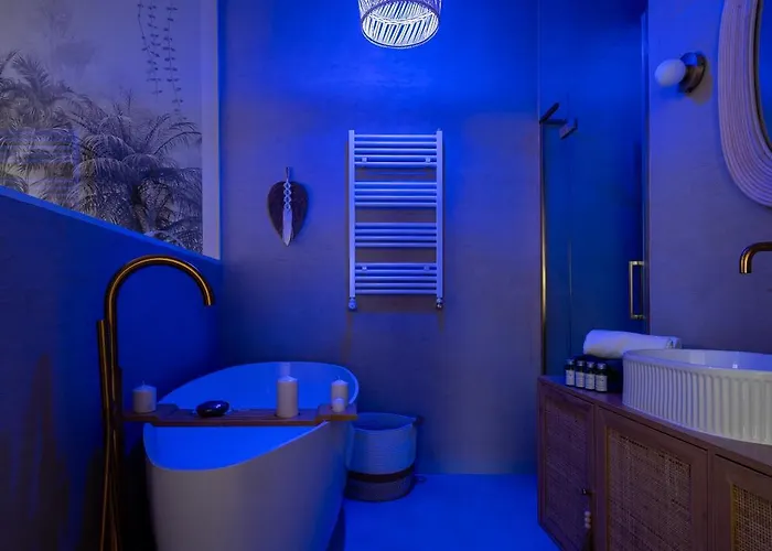 Apartman Downtown - Parking & Balcony - By Rentujemy